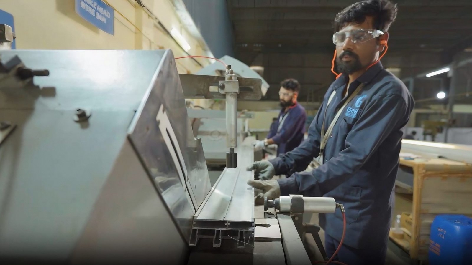 Untitled design 57 System Aluminium Windows